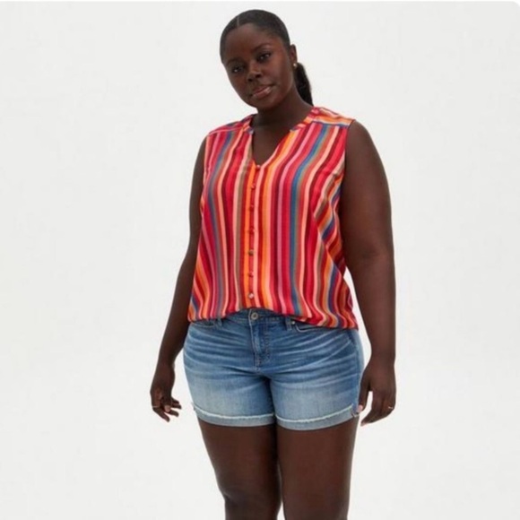 Torrid Womens Harper Gauze Top Size 2X Colorful Pink Strips Button Up Sleeveless - Picture 2 of 13